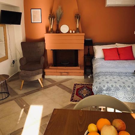 Zacharos Elegant Studio Leonídion Extérieur photo